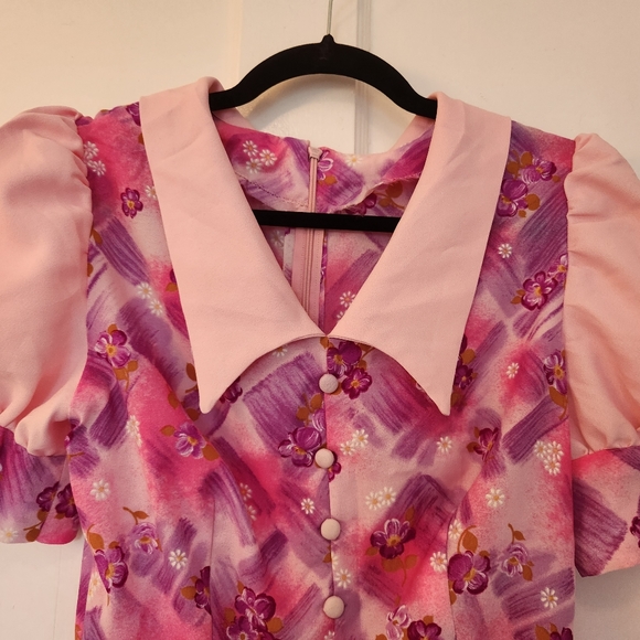 🫧70's Pink Peplum Blouse🫧 - Picture 3 of 5